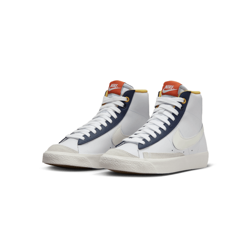 nike-blazer-mid--77-blancas-fn6966-100-1.png