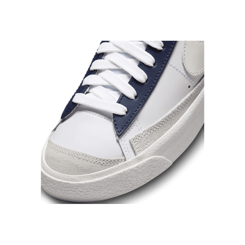 nike-blazer-mid--77-blancas-fn6966-100-7.png