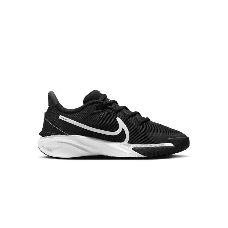 Zapatillas negras Nike Star Runner 4 para niños online en MEGACALZADO