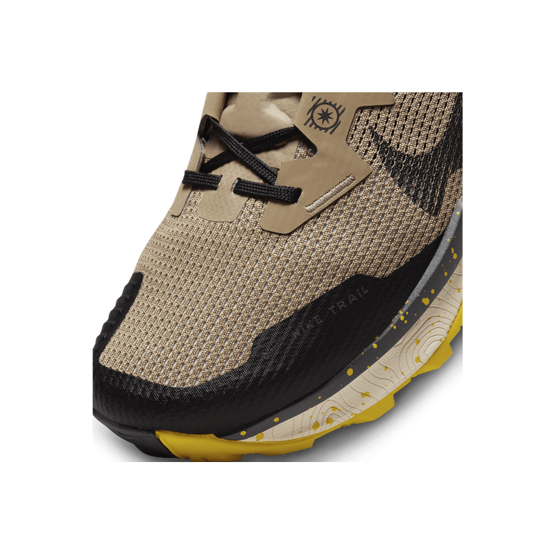 nike-wildhorse-8-marrones-dr2686-200-7.png