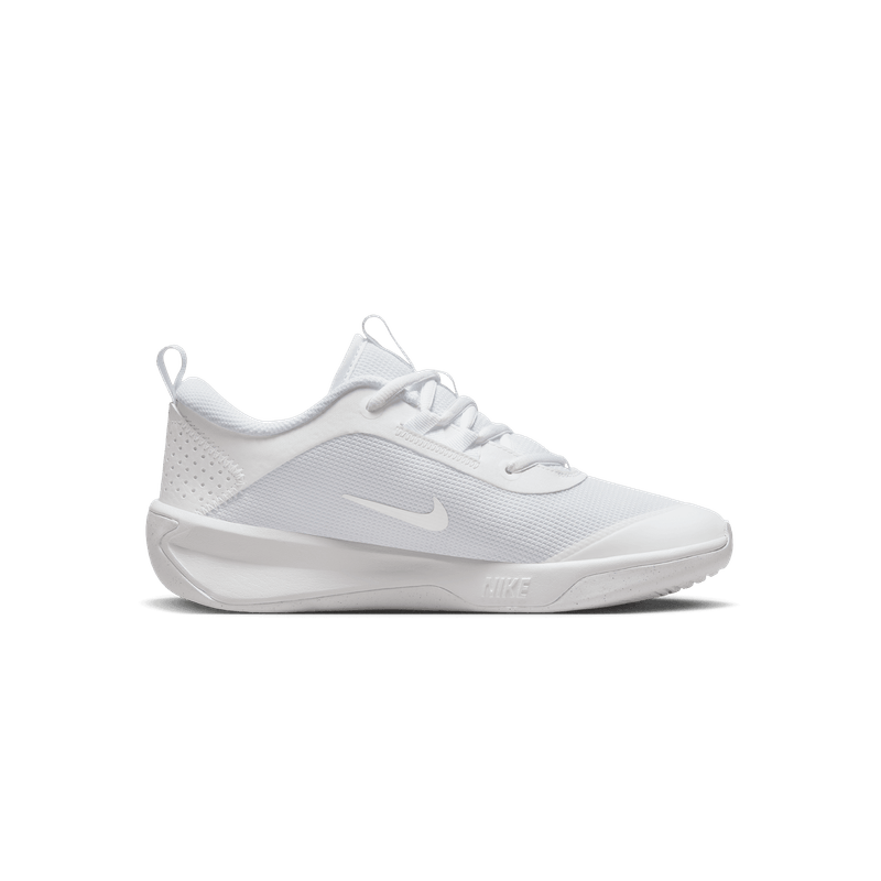 nike-omni-multi-court-blancas-dm9027-100-2.png