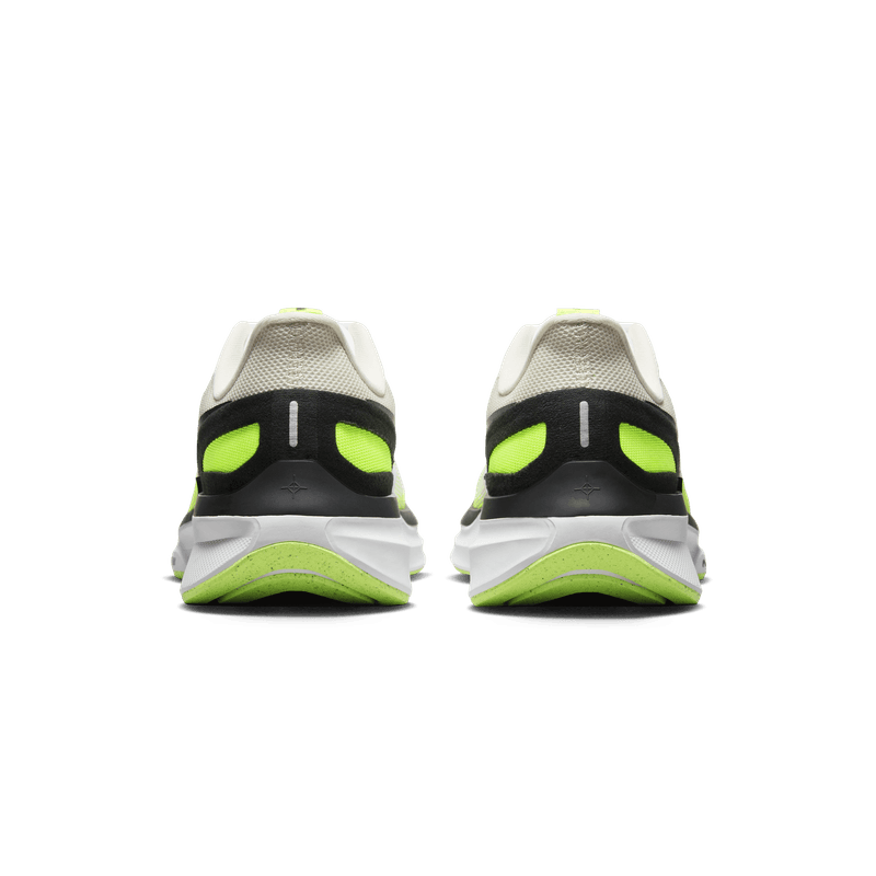 nike-structure-25-amarillas-dj7883-100-5.png