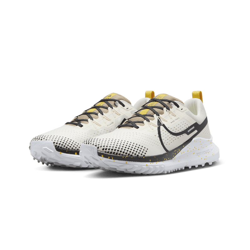 nike-pegasus-trail-4-blanco-roto-dj6158-100-3.png