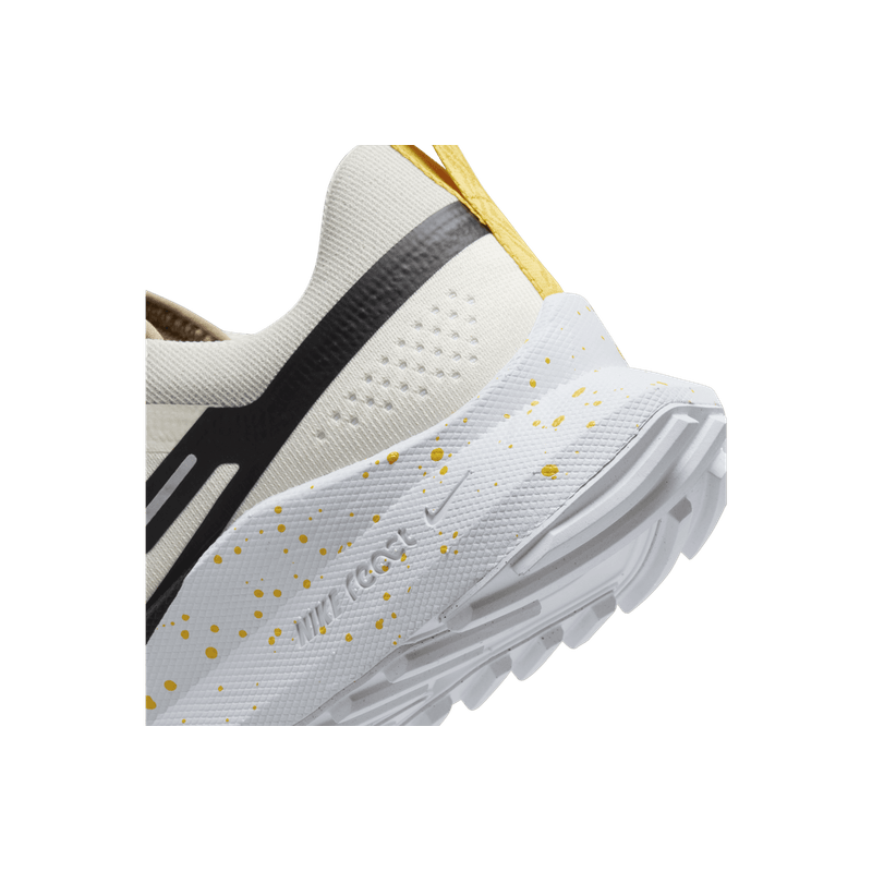 nike-pegasus-trail-4-blanco-roto-dj6158-100-7.png