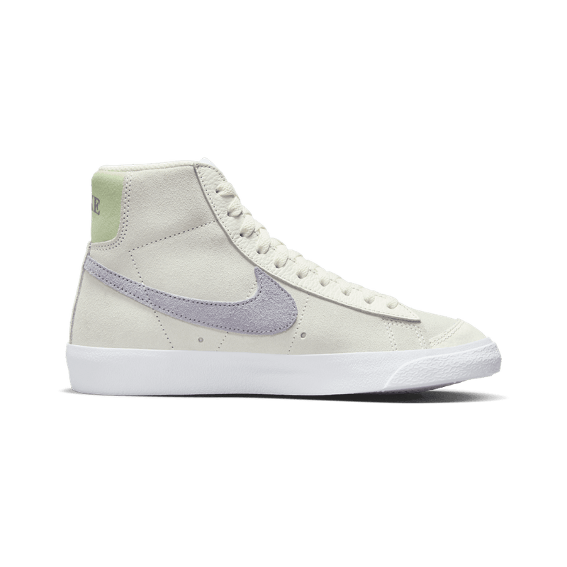 nike-blazer-mid--77-blanco-roto-fn7775-100-2.png