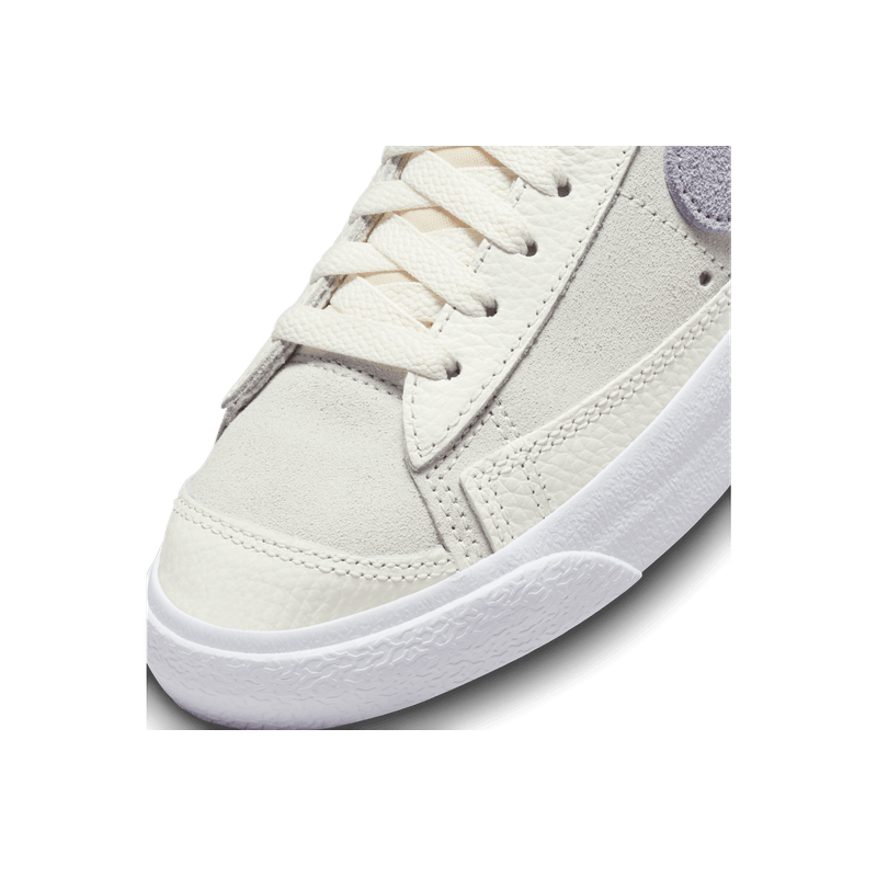 nike-blazer-mid--77-blanco-roto-fn7775-100-7.png