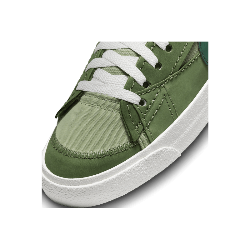 nike-blazer-low--77-jumbo-verdes-fj5468-386-7.png