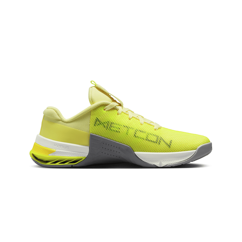 nike-metcon-8-amarillas-do9327-801-2.png