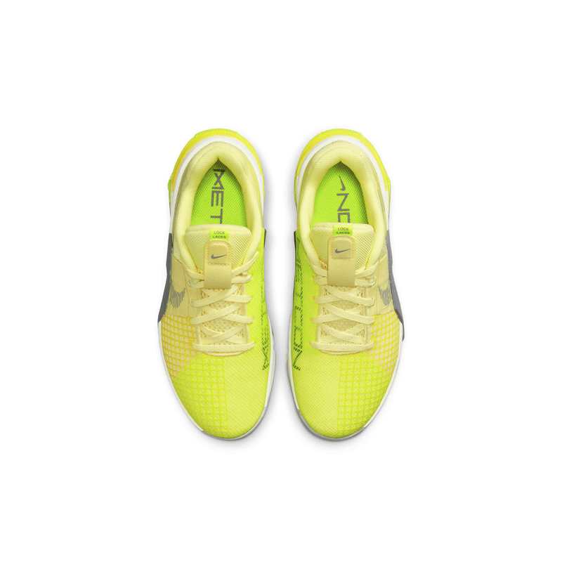 nike-metcon-8-amarillas-do9327-801-4.png