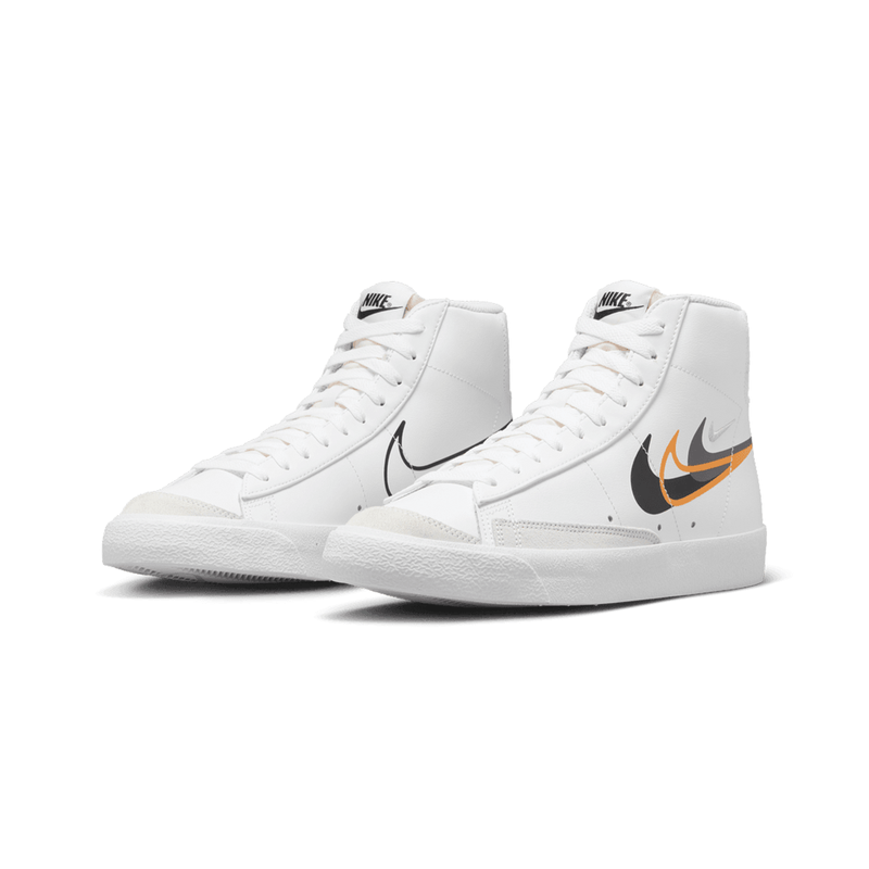 nike-blazer-mid--77-blancas-fn7809-100-1.png