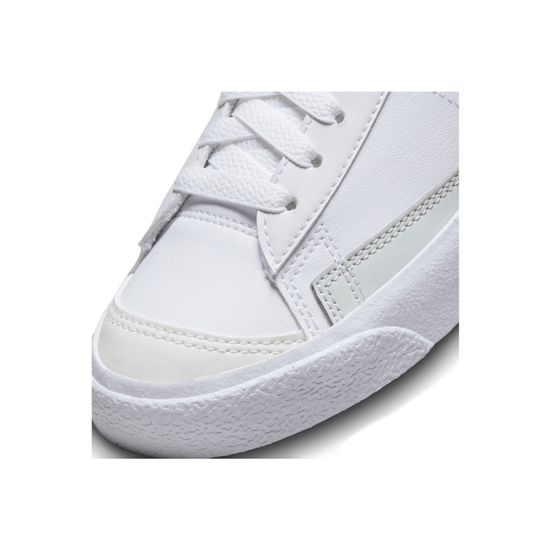 nike-blazer-mid-next-nature-blancas-fn7788-100-8.png