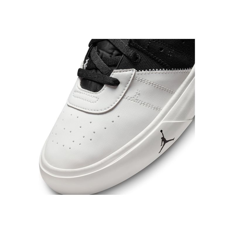 Jordan negra y blanca hot sale