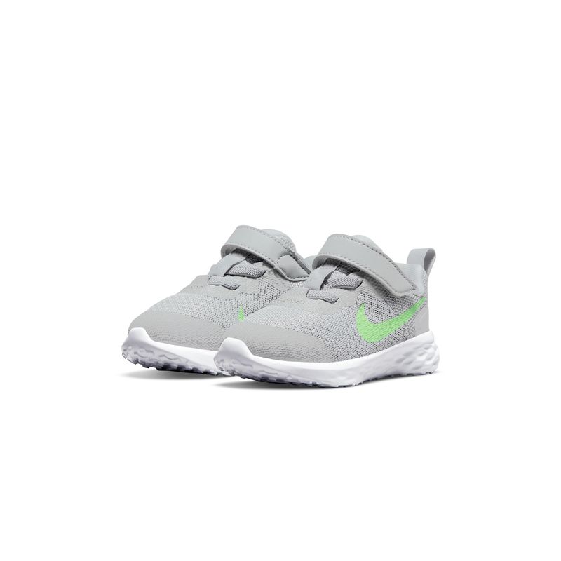 nike-revolution-6-grises-dd1094-009-3.jpeg