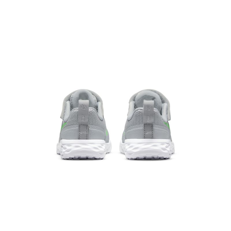 nike-revolution-6-grises-dd1094-009-4.jpeg