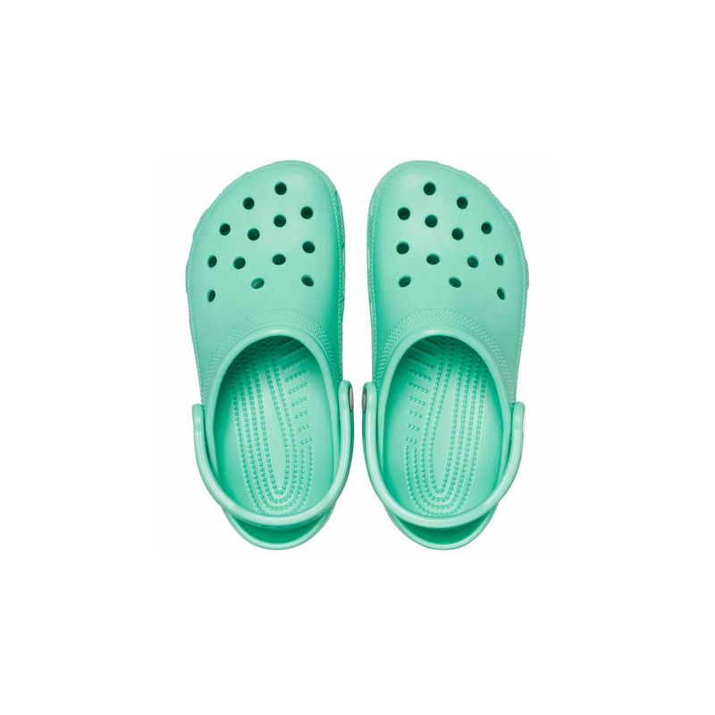 crocs-classic-verdes-10001-3.jpeg