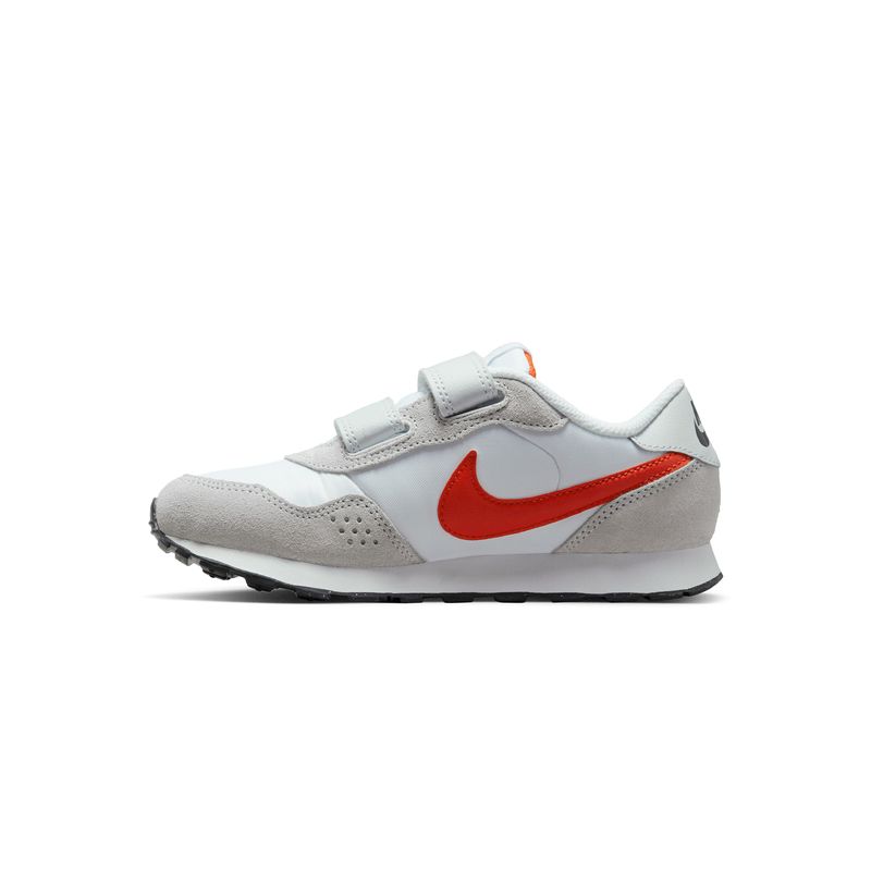 nike-md-valiant-beiges-cn8559-020-1.jpeg