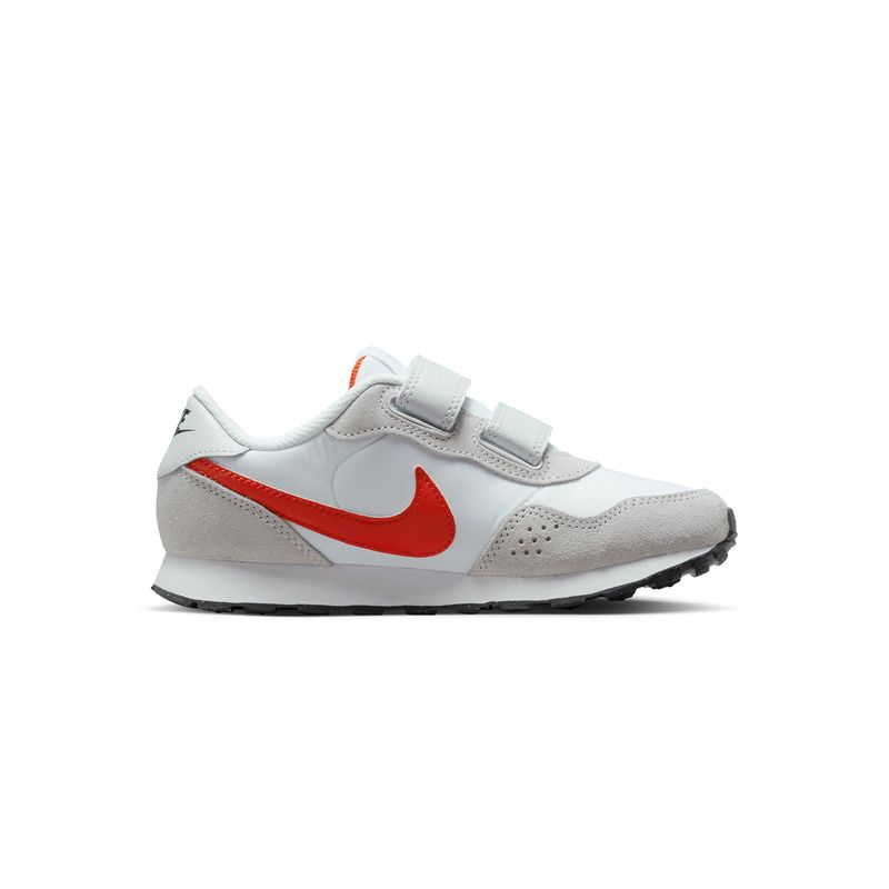 nike-md-valiant-beiges-cn8559-020-2.jpeg