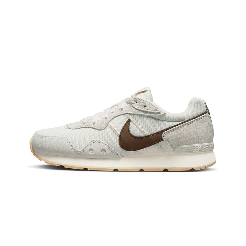 nike-venture-runner-beiges-ck2948-007-1.jpeg