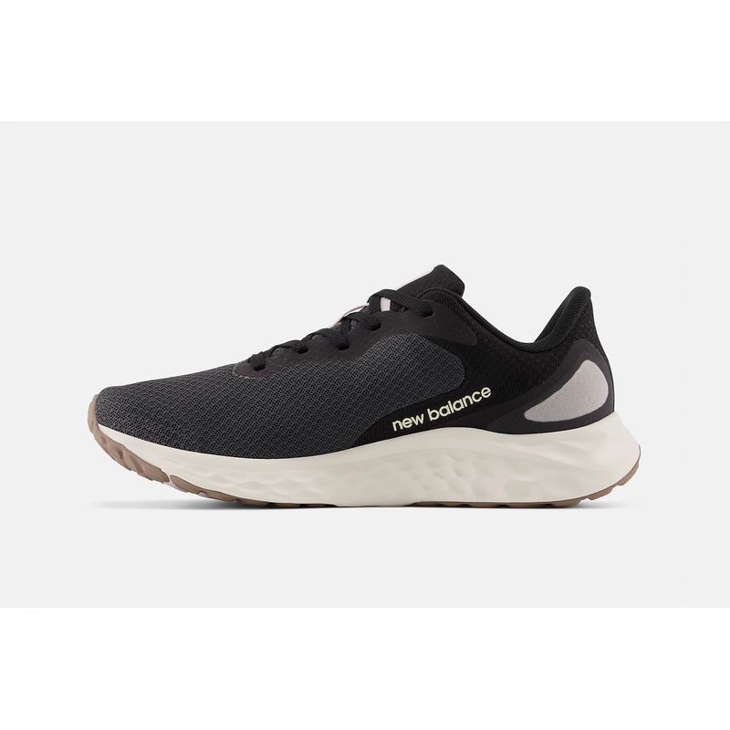 new-balance-fresh-foam-arishi-v4-negras-warismk4-blacktop-2.jpeg