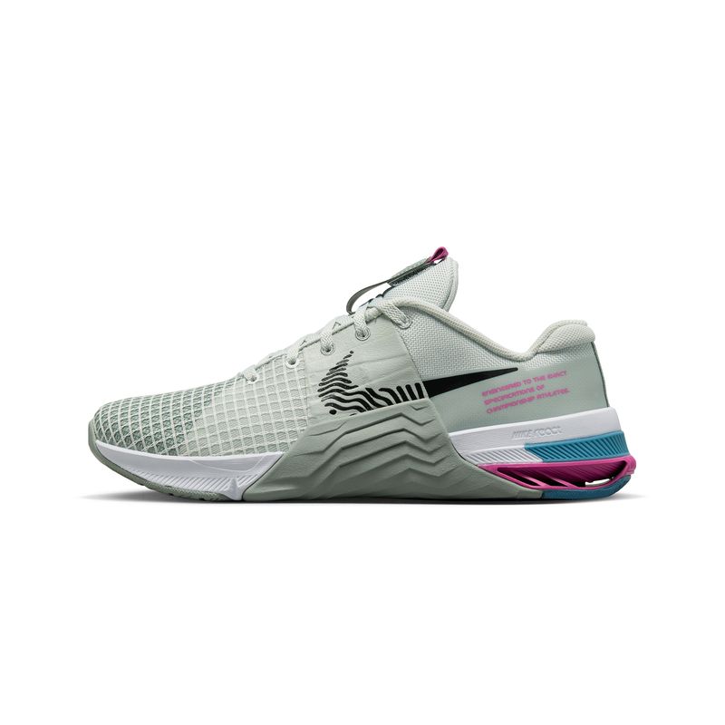 nike-metcon-8-grises-do9327-004-1.jpeg