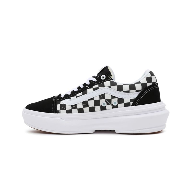 vans-old-skool-overt-cc-negros-y-blancos-vn0a7q5e95y1-2.jpeg