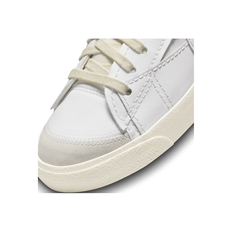 nike-blazer-low--77-jumbo-se-blancas-fd0378-121-9.jpeg