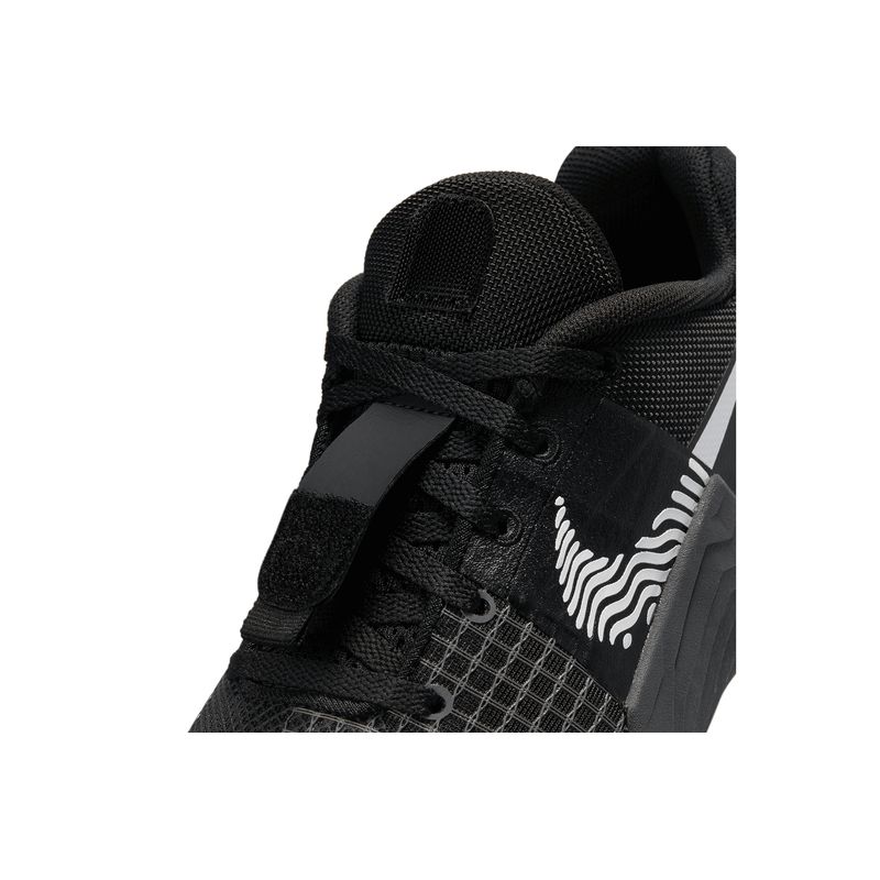 nike-metcon-8-negras-do9327-001-7.jpeg