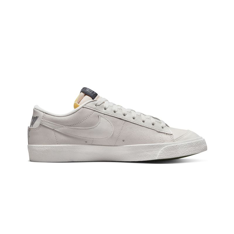 nike-blazer-low--77-premium-blancas-dq7671-001-2.jpeg