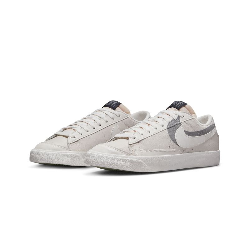 nike-blazer-low--77-premium-blancas-dq7671-001-3.jpeg