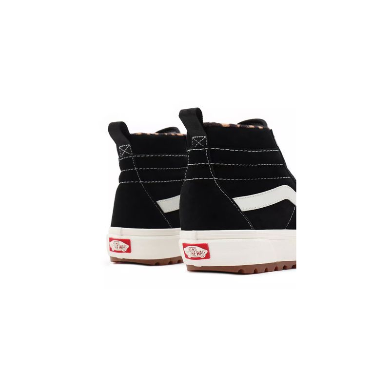 vans-sk8-hi-mte-1-negras-vn0a5hzy6d81-7.jpeg