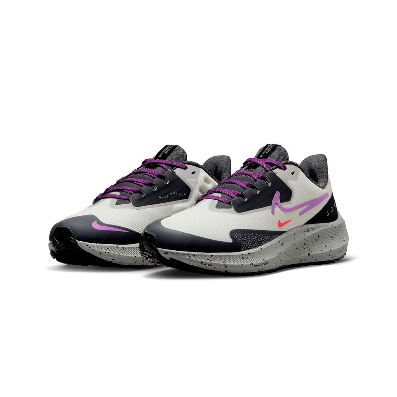 nike-air-zoom-pegasus-39-shield-grises-do7626-003-4.jpeg