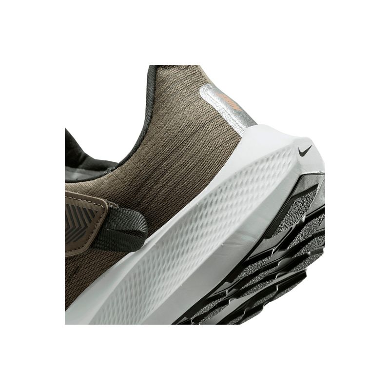 nike-air-zoom-pegasus-39-flyease-verdes-dj7383-002-8.jpeg