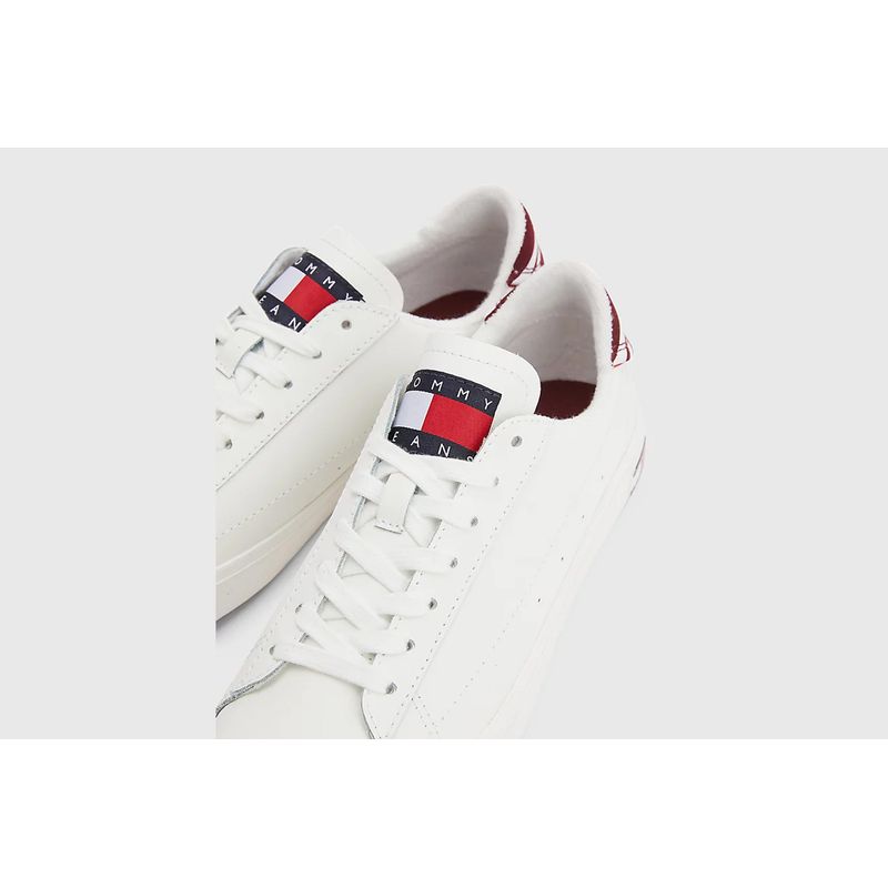 tommy-hilfiger-varsity-blancas-en0en01960ybl-5.jpeg