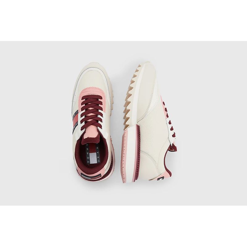 tommy-hilfiger-cleat-beiges-en0en01979aa8-4.jpeg