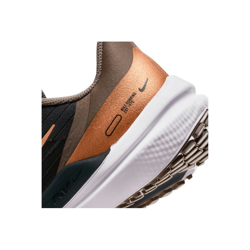 nike-air-winflo-9-negras-dd8686-005-7.jpeg