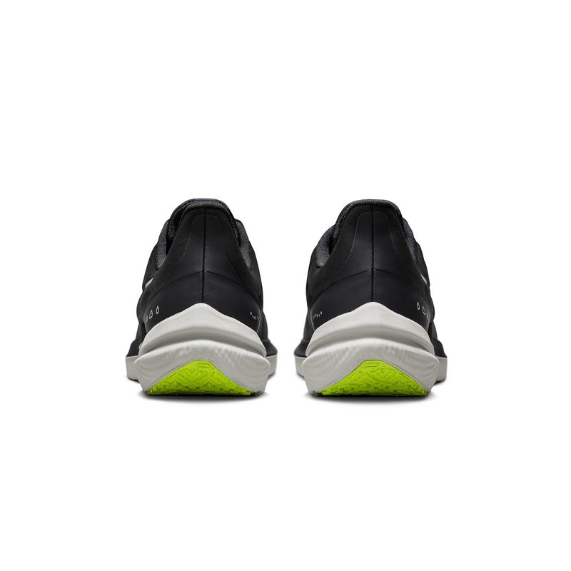 nike-air-winflo-9-shield-negras-dm1106-001-5.jpeg