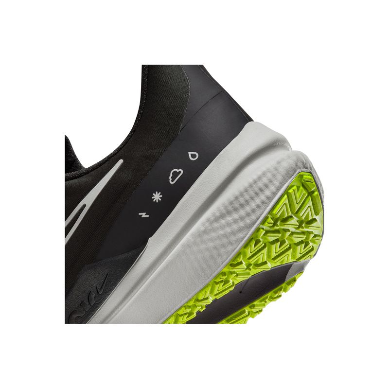nike-air-winflo-9-shield-negras-dm1106-001-9.jpeg