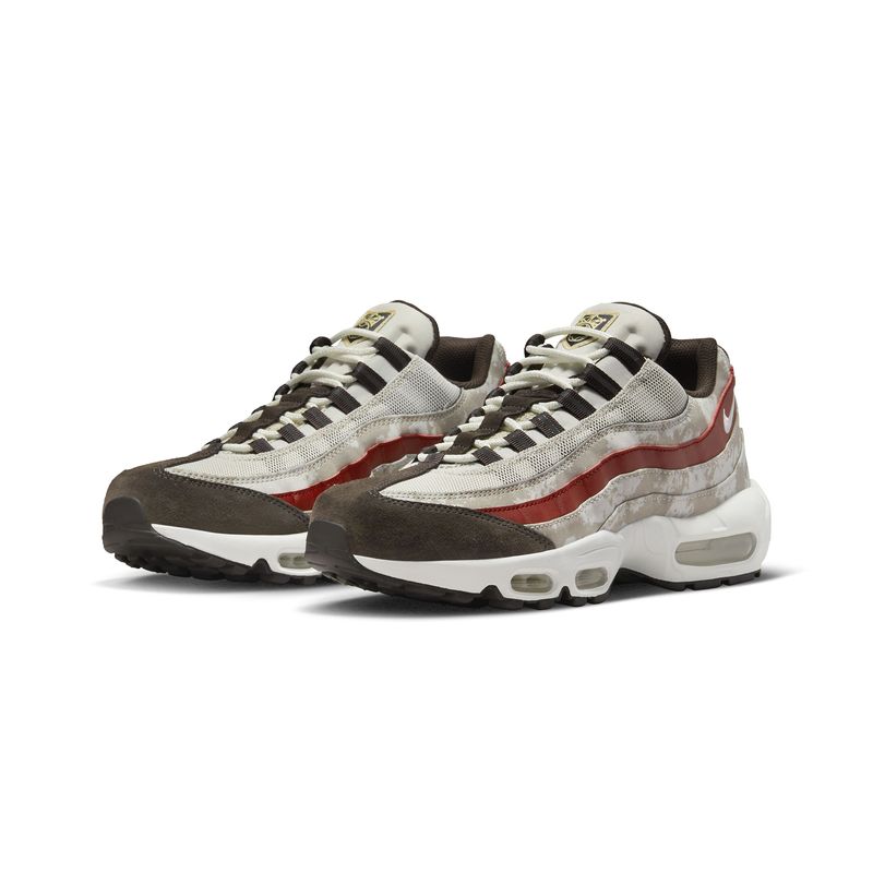 nike-air-max-95-multicolor-dq9016-001-3.jpeg