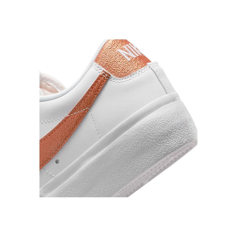 nike-blazer-low-platform-blancas-dq7571-100-6.jpeg