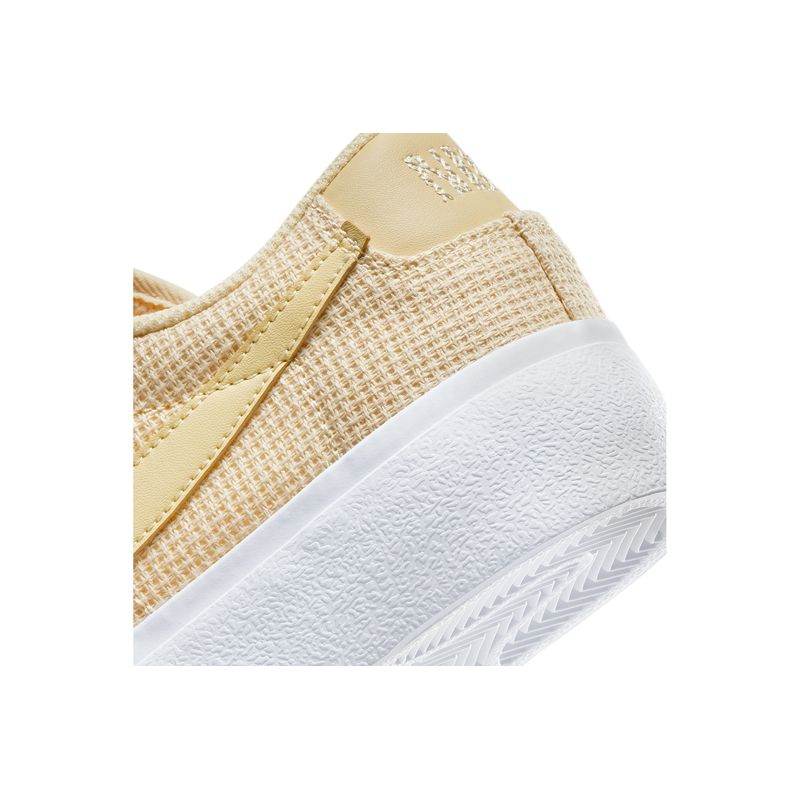 nike-blazer-low-platform-amarillas-dn0744-700-8.jpeg
