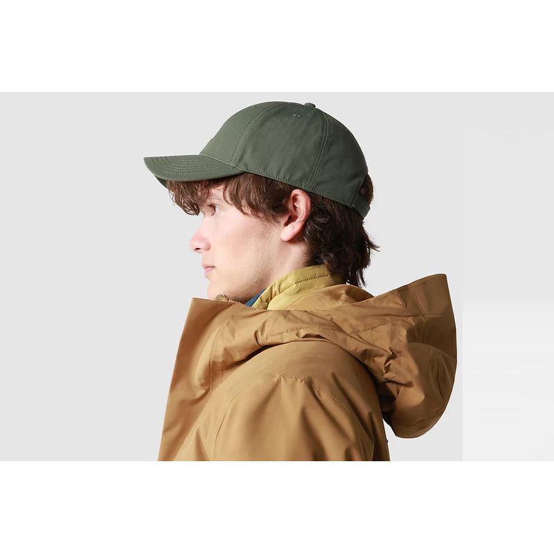 the-north-face-recycled-66-verde-nf0a4vsvnyc1-2.jpeg