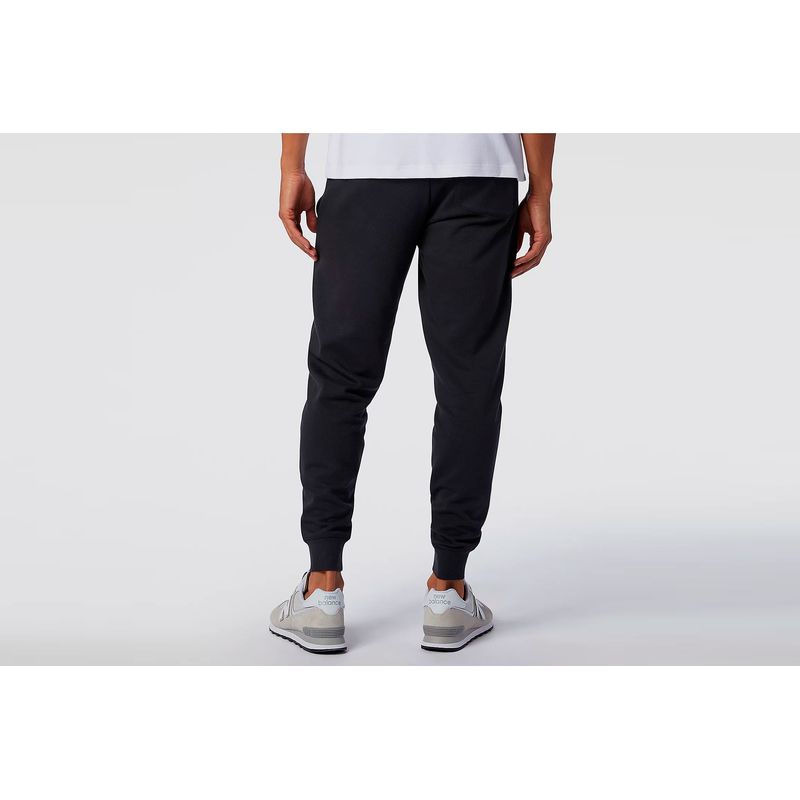 new-balance-essentials-stacked-logo-negro-mp03558_bk-3.jpeg