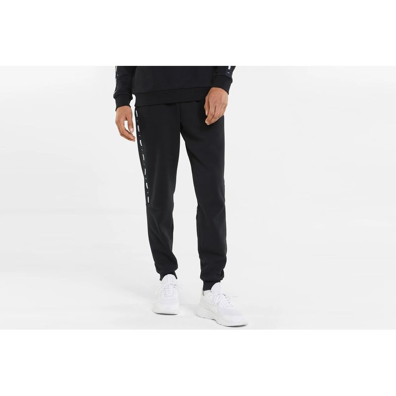 puma-tape-negro-849042-01-1.jpeg