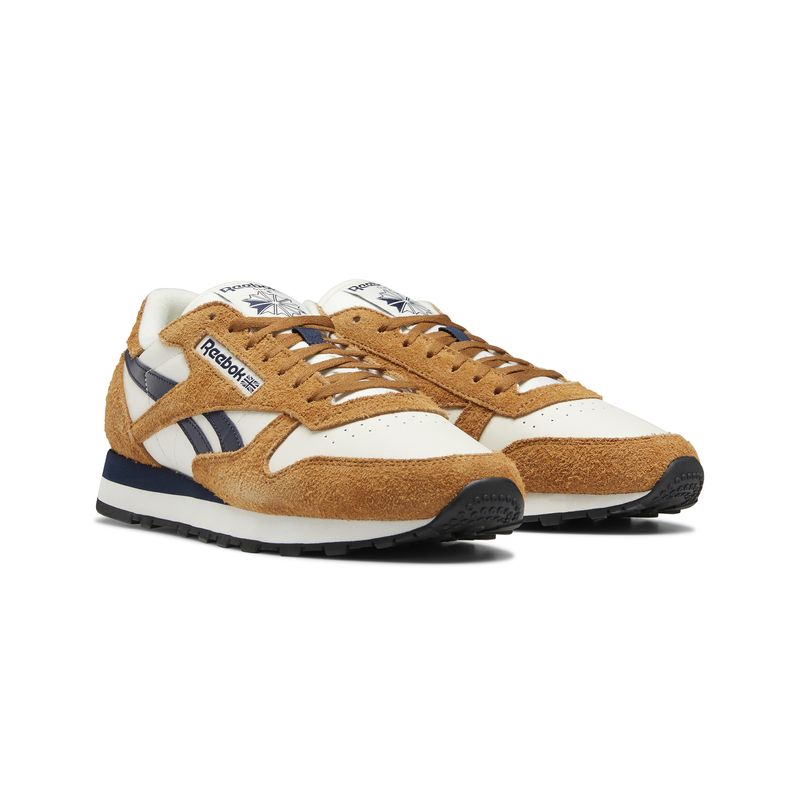 reebok-classic-leather-marrones-gw3760-2.jpeg