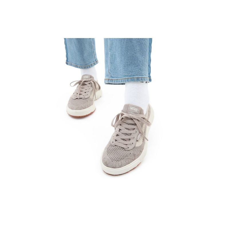 vans-ultrarange-vr3-beiges-vn0a4bxbbd31-3.jpeg