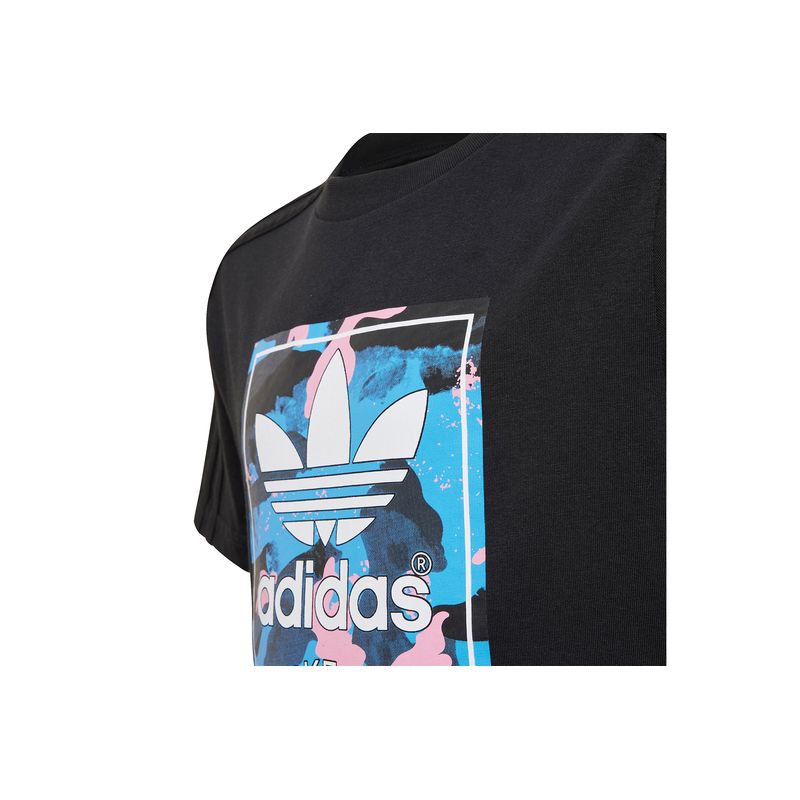 adidas-camo-graphic-negra-hk0280-3.jpeg