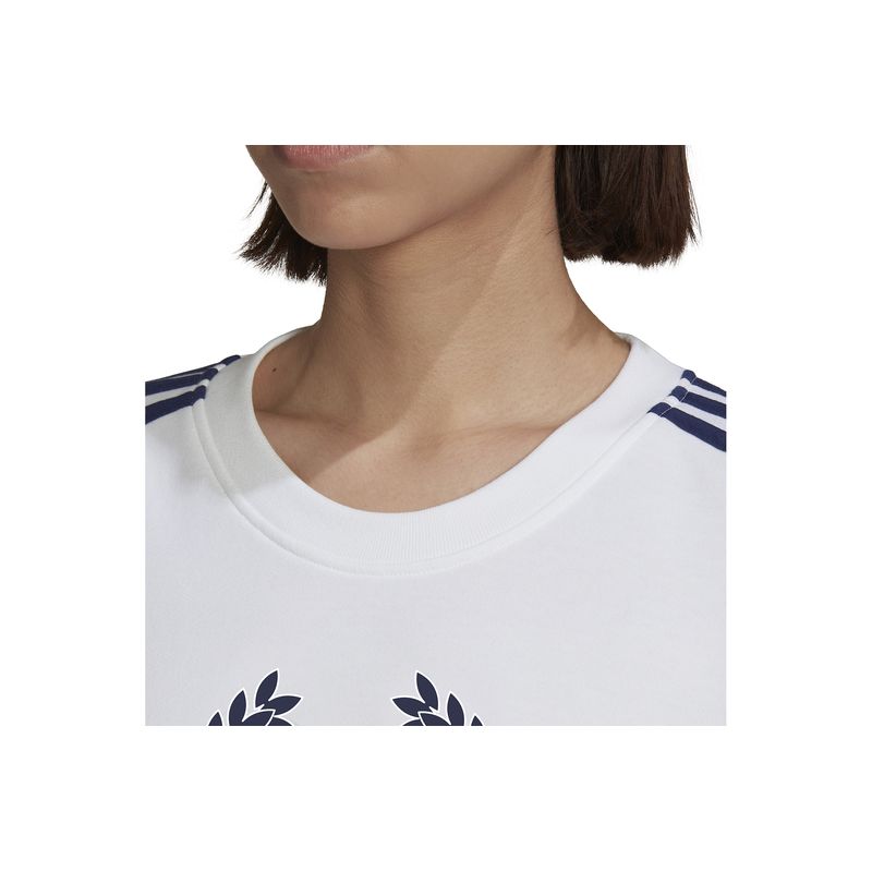 adidas-crest-graphic-blanca-hl6558-3.jpeg