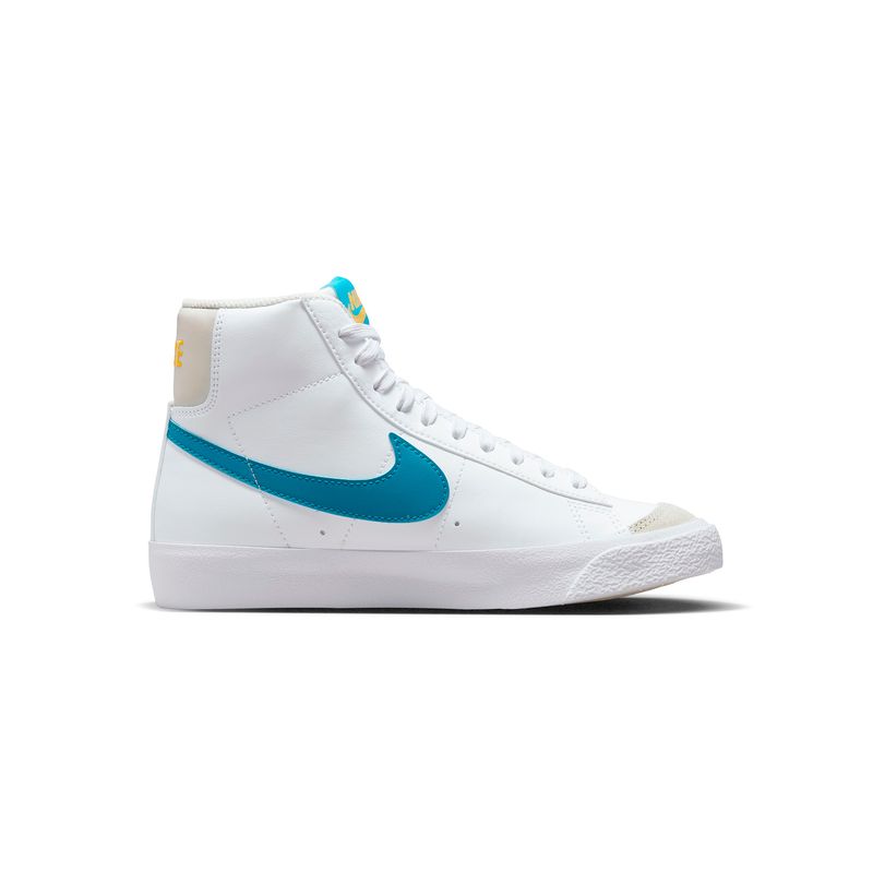 nike-blazer-mid--77-blancas-da4086-107-2.jpeg