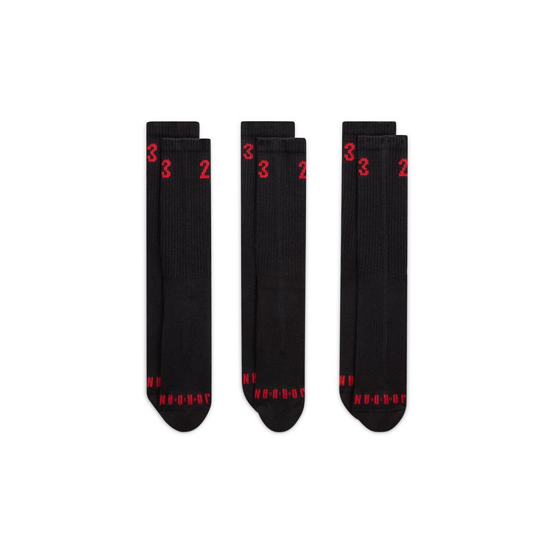 nike-jordan-essentials-negros-da5718-011-3.jpeg
