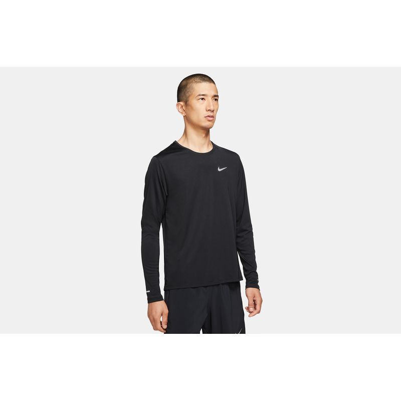 nike-dri-fit-miler-negra-dd4576-010-1.jpeg
